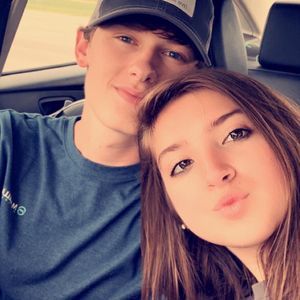 Meet your Posher, Hailey